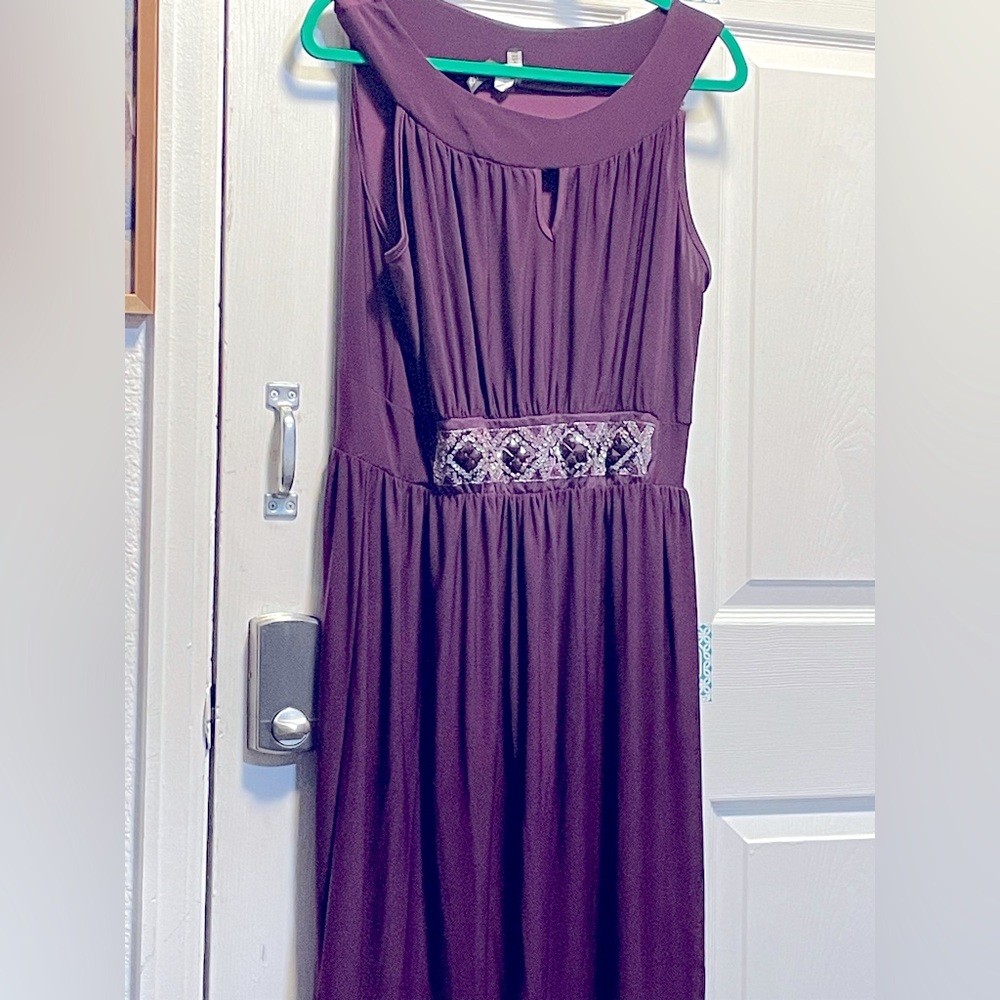 Elegant Purple Sleeveless Dress
